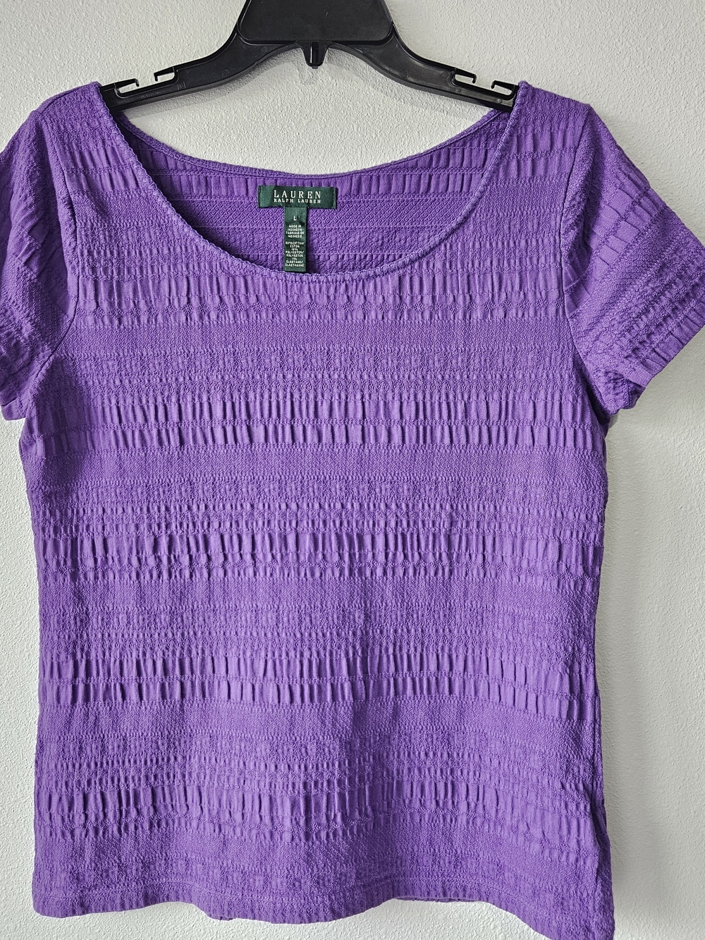 Ralph Lauren Purple Short Sleeve Textured Scoop Neck Tee. Size Large